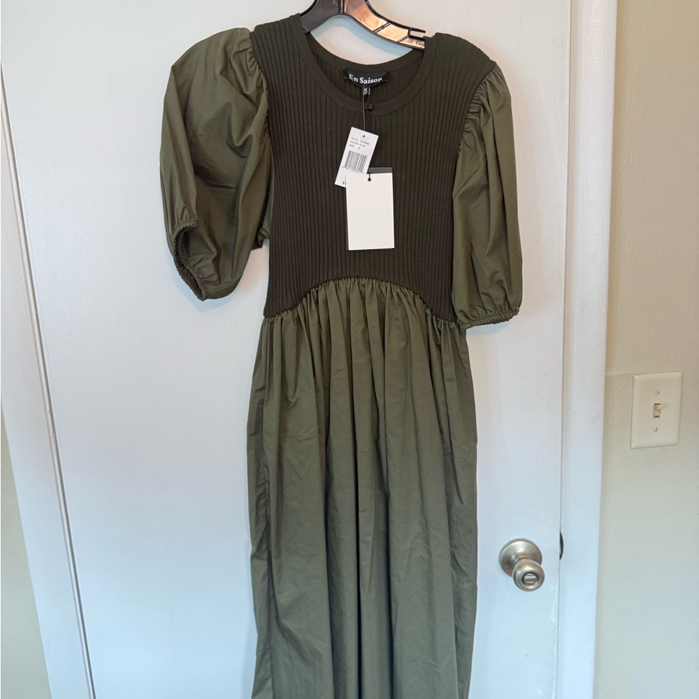 En Saison Olive Green Puff Sleeve Midi Dress